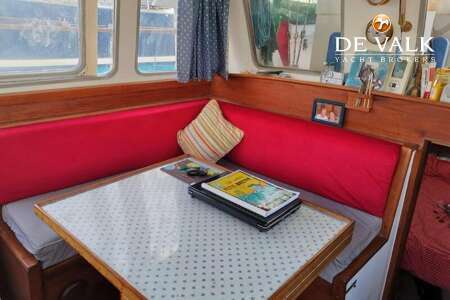 NAUTICAT 38