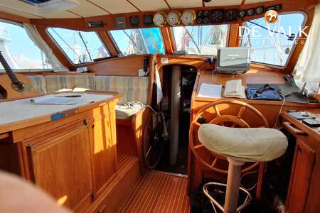 NAUTICAT 43