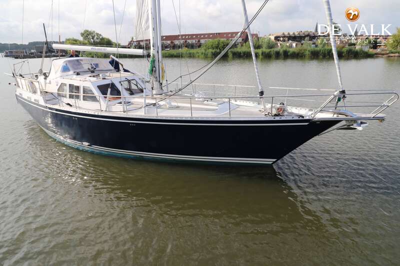 NAUTICAT 521