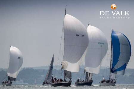 NAUTOR SWAN 48