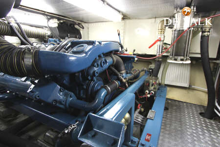 NAVY TENDER 1680