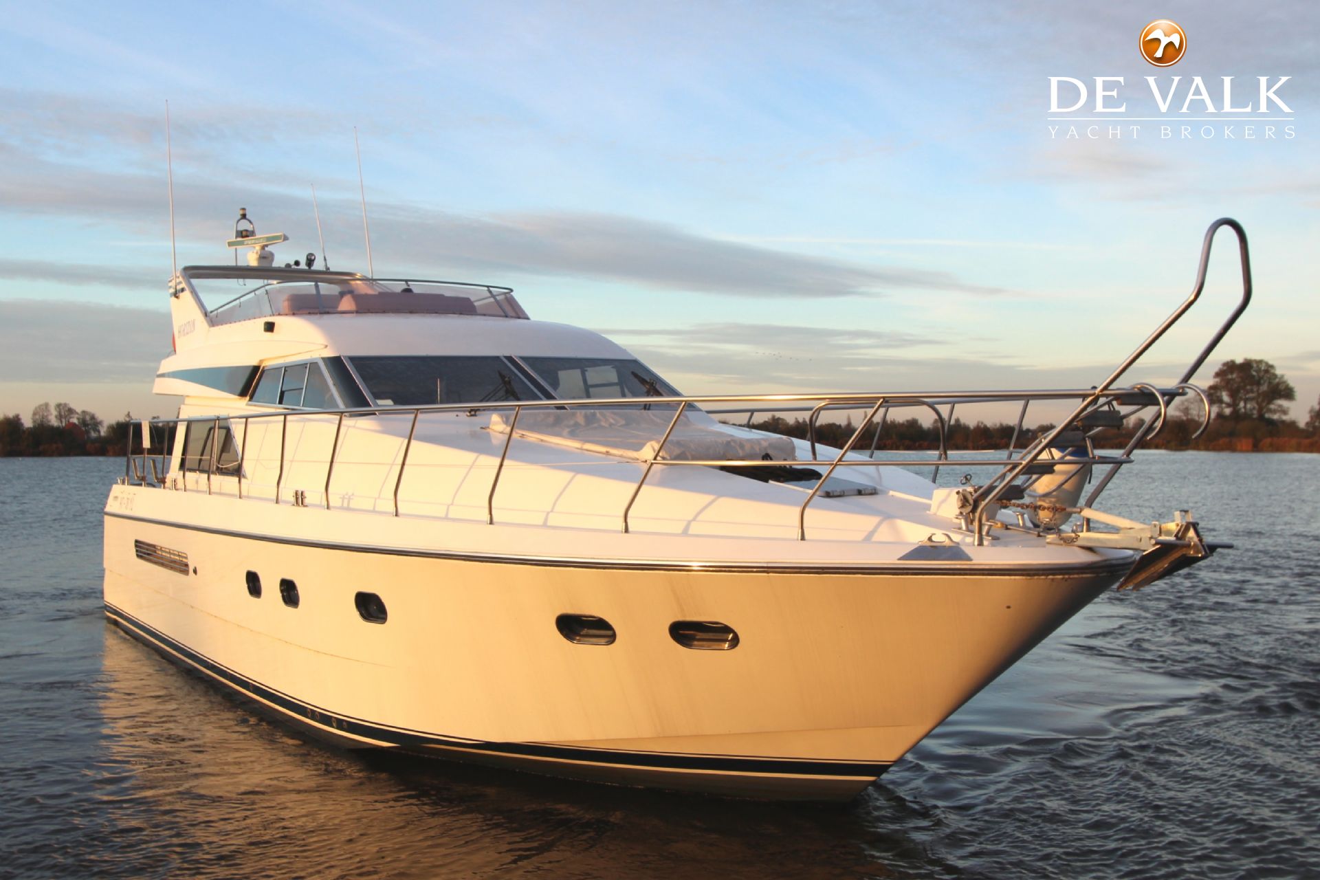 de valk yacht brokers barcelona