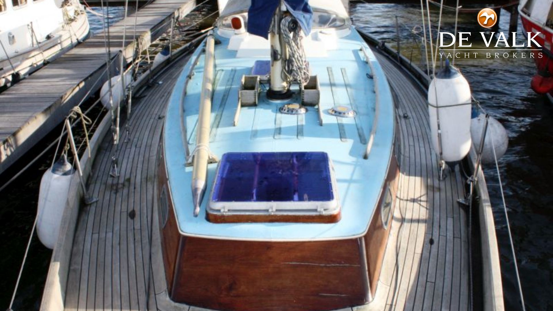 nicholson 43 yacht for sale