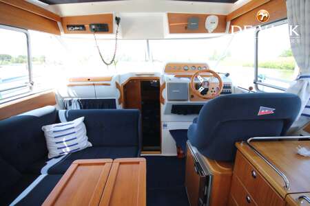 NIMBUS 320 COUPE