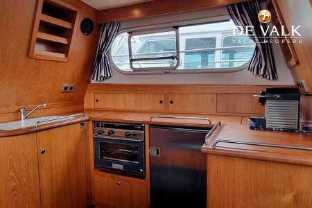 NIMBUS 380 COMMANDER