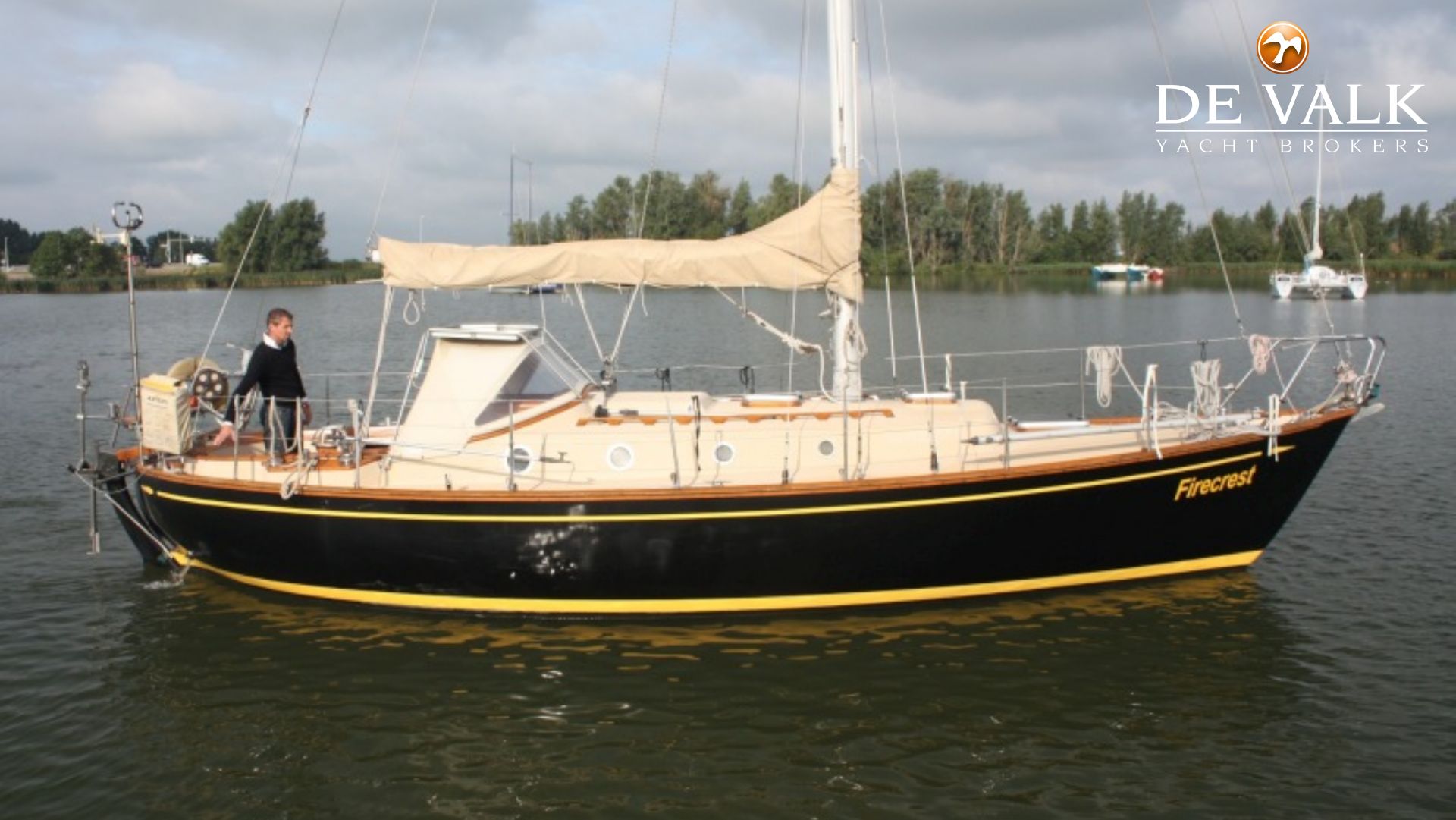 oe32 yacht