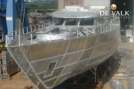 ONE OFF 45 MOTOR SAILER BARRACUDE DESIGN