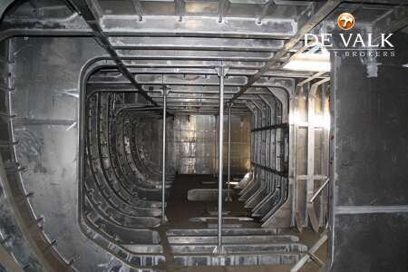 ONE OFF 45 MOTOR SAILER BARRACUDE DESIGN