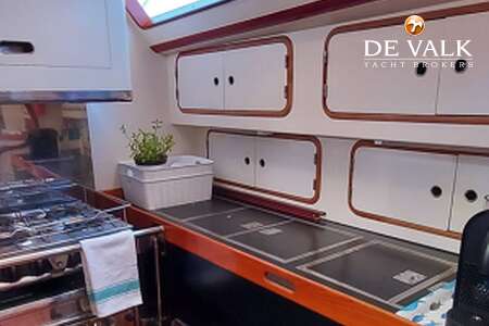 ONE OFF SAILING YACHT 23M