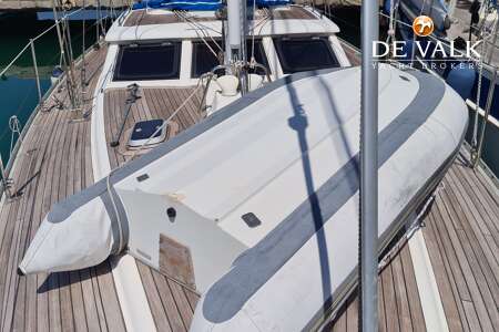 OYSTER 485 DECK SALOON