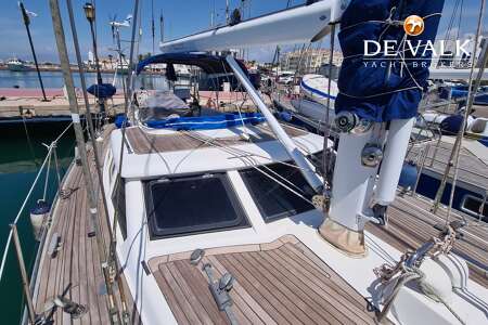 OYSTER 485 DECK SALOON
