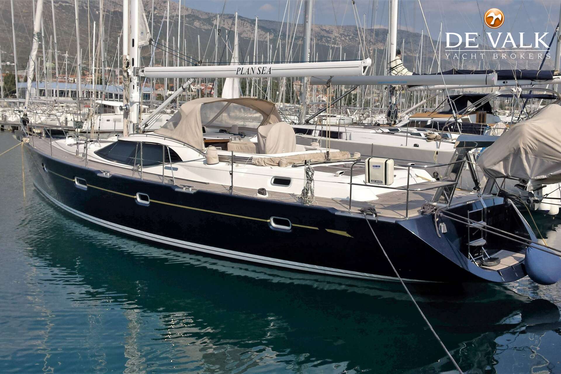 oyster 54 yacht for sale