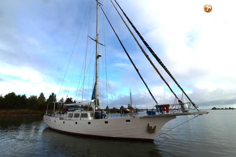 PACIFIC  CLIPPER 65