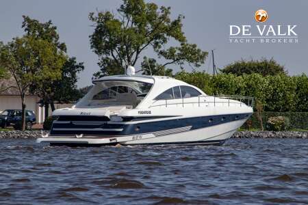 PERSHING 65 HT