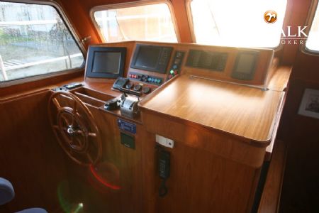 PILOT WHALE 13.60