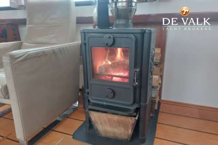 PILOTHOUSE TRAWLER 60
