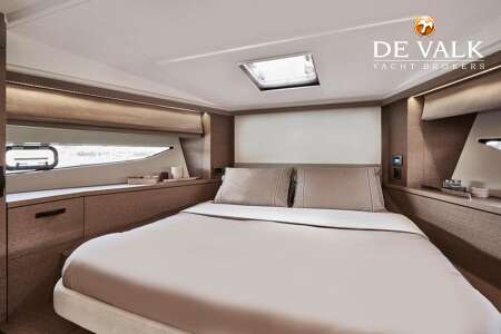 PRESTIGE 420 FLYBRIDGE