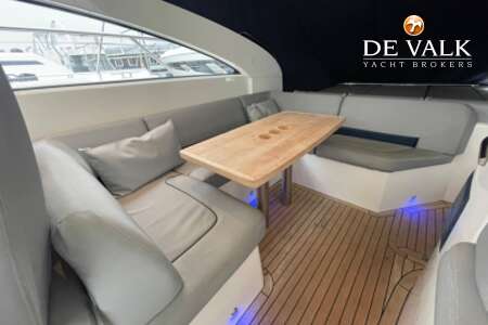 PRINCESS V42