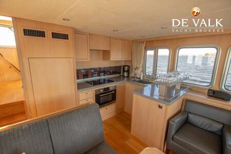PRIVATEER TRAWLER 50