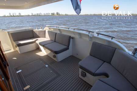 PRIVATEER TRAWLER 50