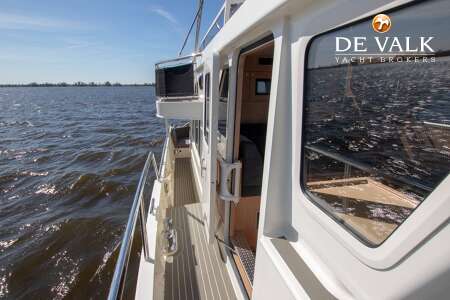 PRIVATEER TRAWLER 50