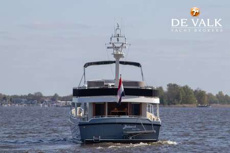 PRIVATEER TRAWLER 50