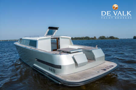 CUSTOM RELIANT X40T LIMOUSINE TENDER
