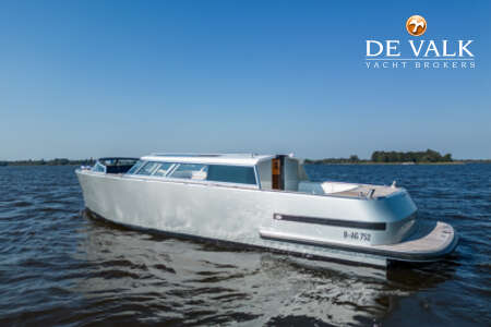 CUSTOM RELIANT X40T LIMOUSINE TENDER