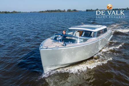 CUSTOM RELIANT X40T LIMOUSINE TENDER