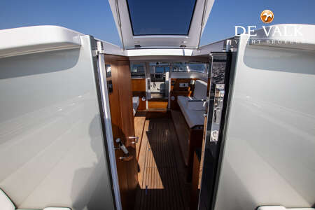 CUSTOM RELIANT X40T LIMOUSINE TENDER