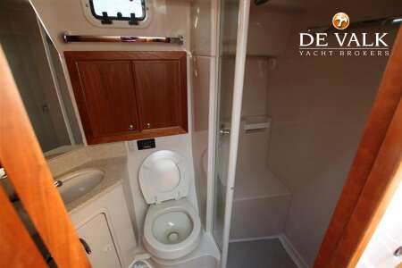 RIVIERA 33 FLYBRIDGE