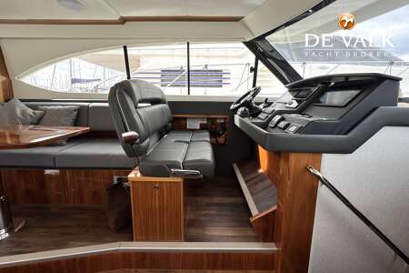 RIVIERA 39 OPEN FLYBRIDGE