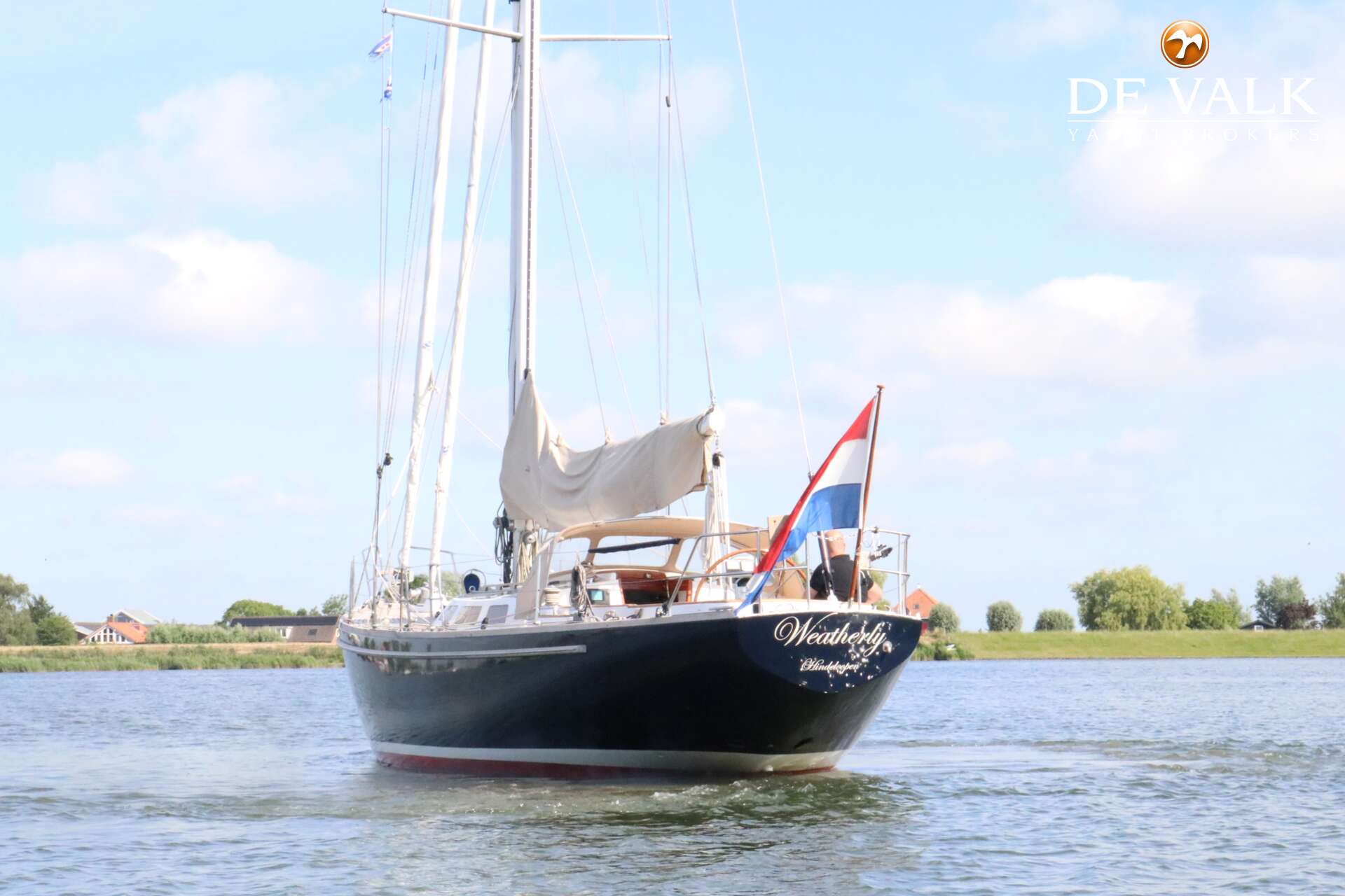 SAFFIER 46 sailing yacht for sale De Valk Yacht broker