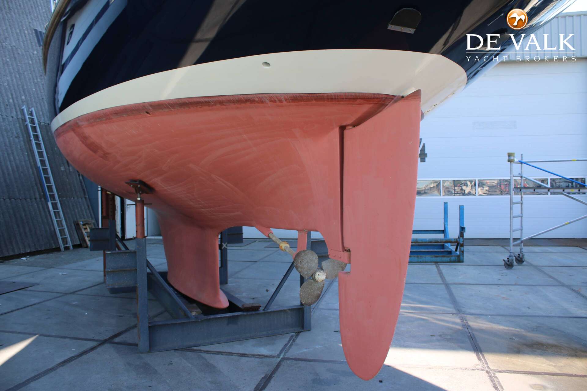 SAFFIER 46 sailing yacht for sale De Valk Yacht broker