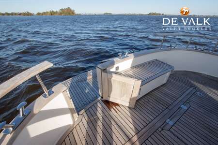 SASGA YACHTS MENORQUIN 42 FLYBRIDGE