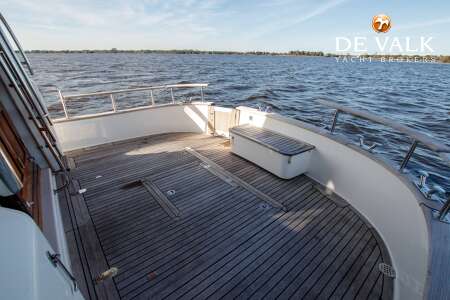 SASGA YACHTS MENORQUIN 42 FLYBRIDGE