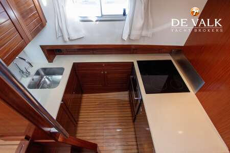 SASGA YACHTS MENORQUIN 42 FLYBRIDGE