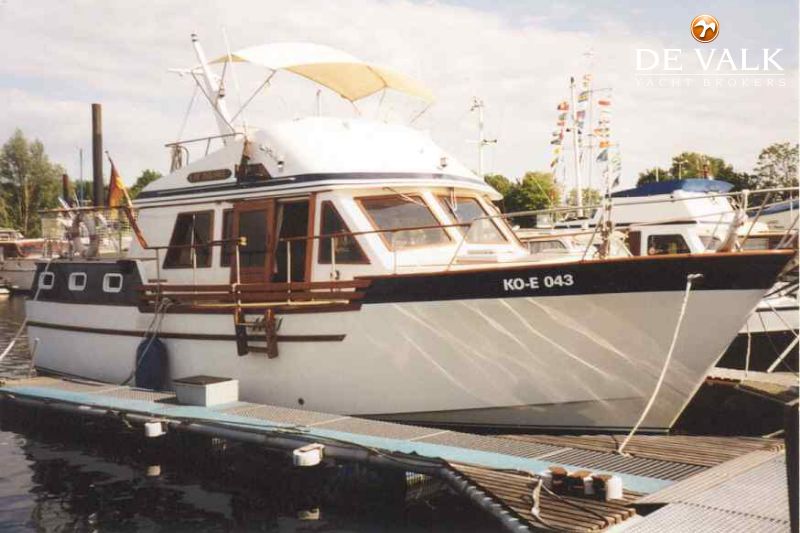 SEA RANGER 36 motor yacht for sale | De Valk Yacht Brokers