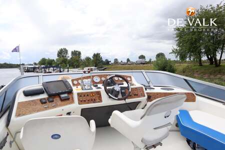SEA RAY 370 SEDAN BRIDGE