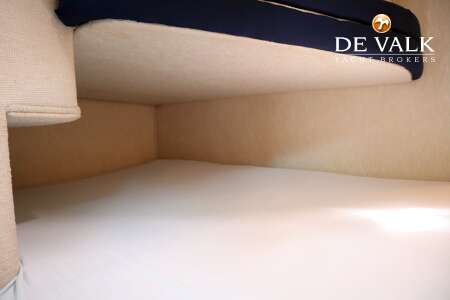 SEA RAY 370 SEDAN BRIDGE
