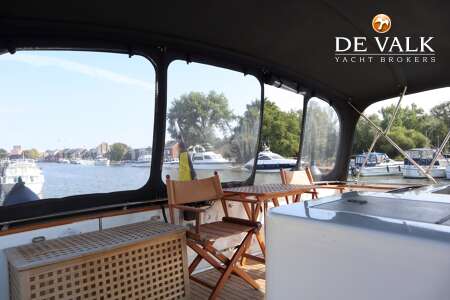 SEA RAY 380 AFT CABIN