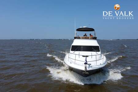SEA RAY 455 SEDAN BRIDGE