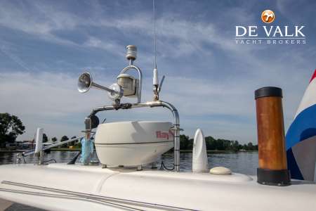 SEALINE S37 SPORTS CRUISER