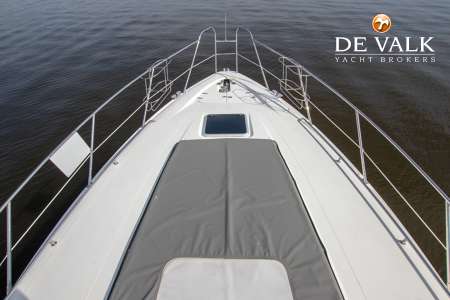 SEALINE S37 SPORTS CRUISER