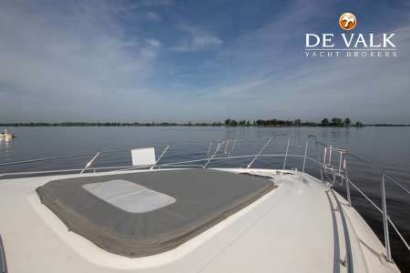 SEALINE S37 SPORTS CRUISER