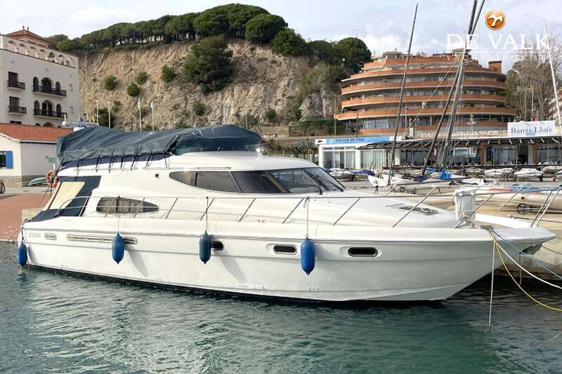 SEALINE T51 MOTOR YACHT