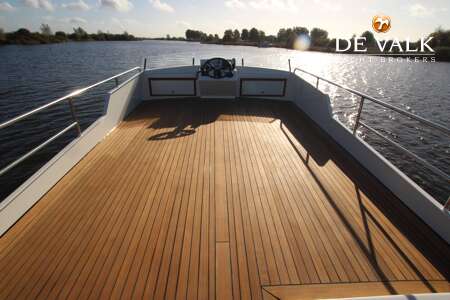 SMELNE 1240 FLYBRIDGE