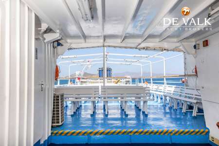 DAY PASSENGERS SHIP 41