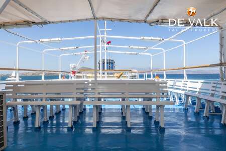 DAY PASSENGERS SHIP 41