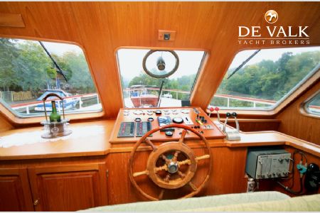 STEEL MOTORYACHT 1900